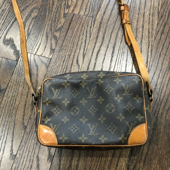 SOLD - Picture 2 of 8